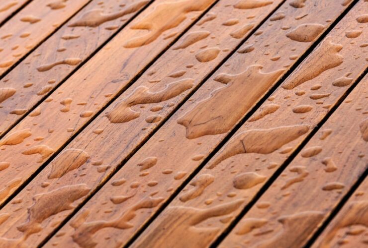 Como impermeabilizar madeira com resina (2)